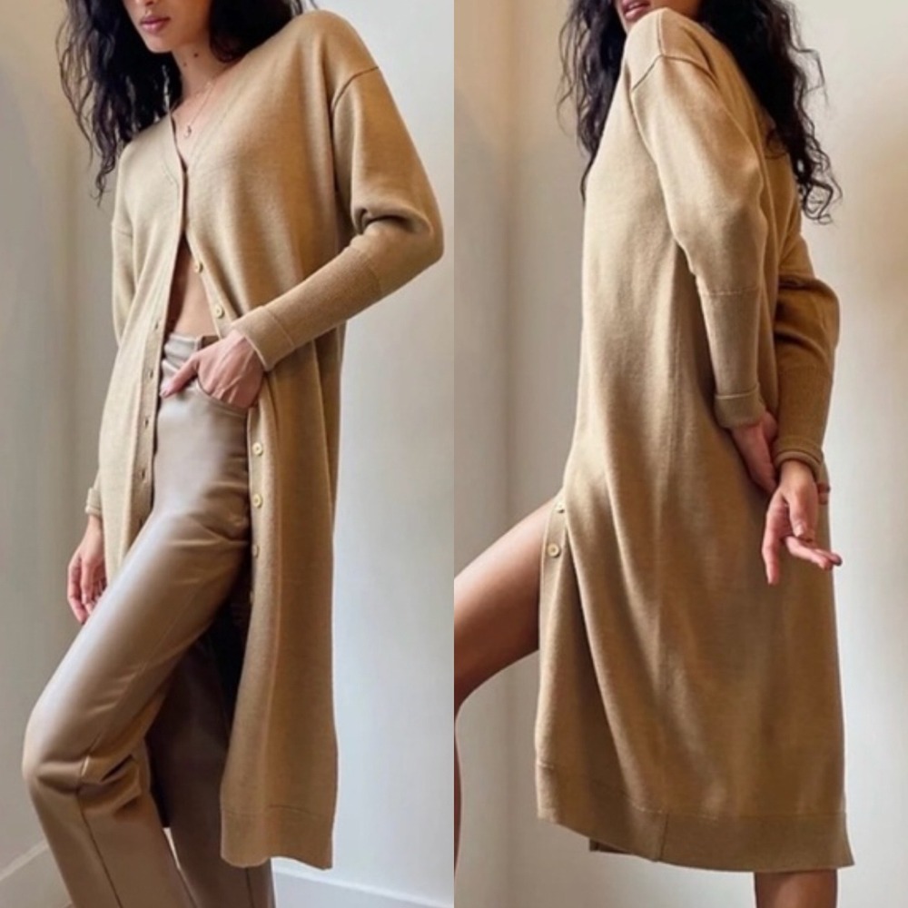 Aritzia 100% Merino Wool Duster Cardigan Sweater Dress Tan Button Front Midi XS